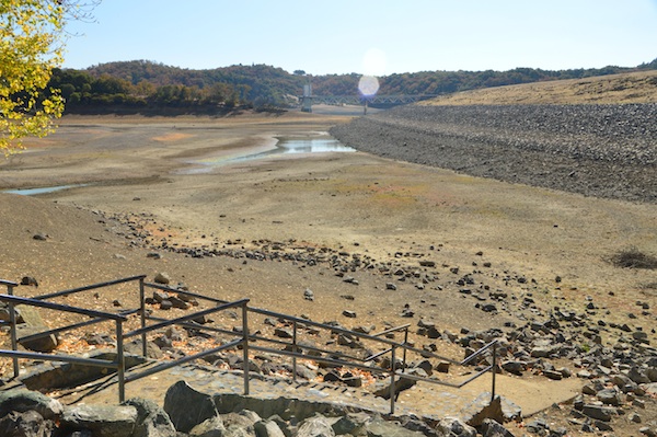 Lake Mendocino, very dry in October 2013